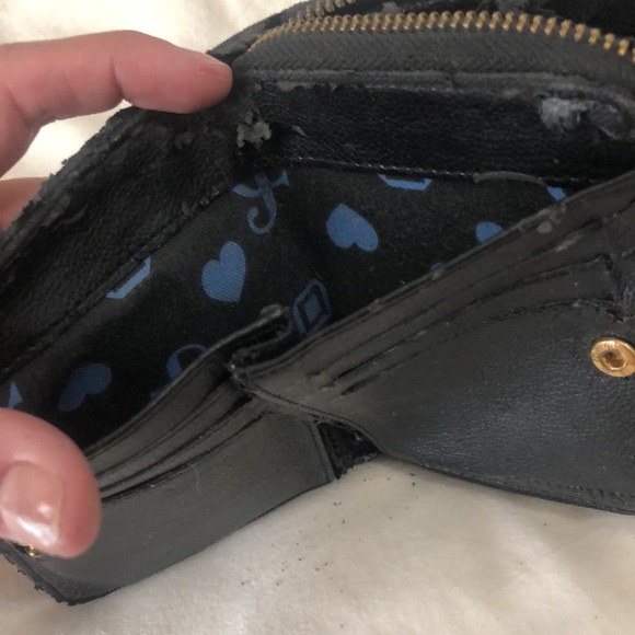 Juicy couture wallet - Picture 3 of 5